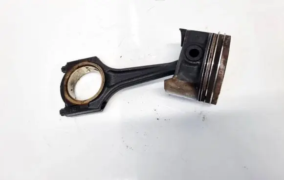 Opel Tigra A Piston with connecting rod