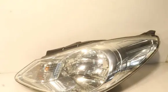Hyundai i10 Headlight/headlamp 921010X0