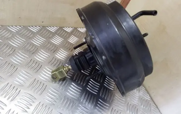 KIA Sorento Brake booster 591003E150 591103E000