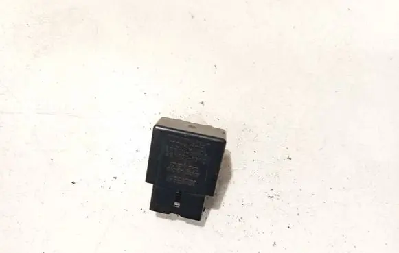 Toyota Avensis T270 Other control units/modules 895a147010 0618001010
