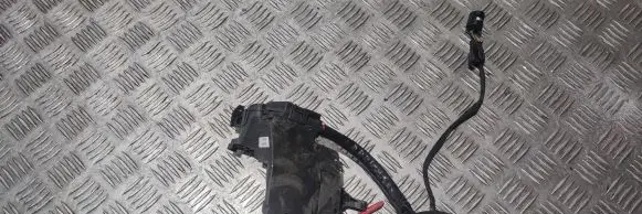 Positive cable (battery)