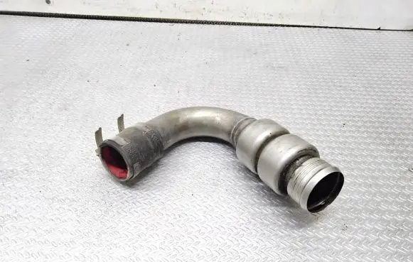 Volvo V50 Intercooler hose/pipe