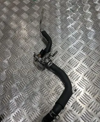 Thermostat/thermostat housing