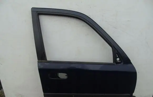 Honda CR-V Rear door