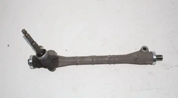 Lexus CT 200H Steering rack