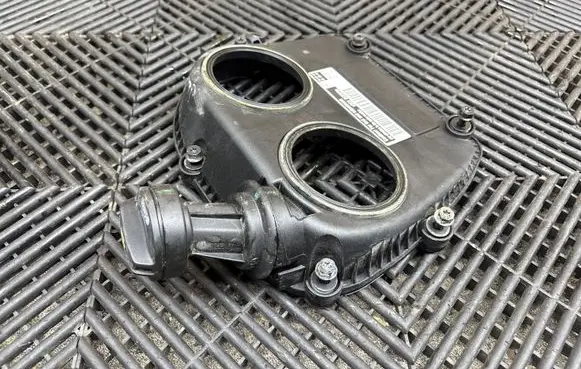 Volkswagen Tiguan Allspace Timing chain cover 06L103277E