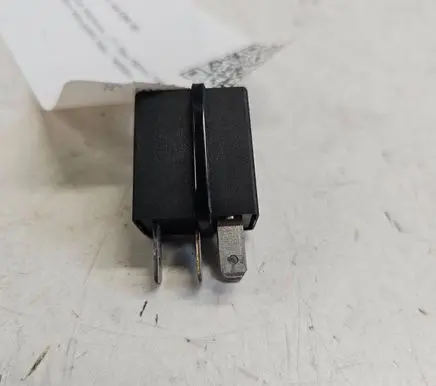 Renault Scenic I Other relay 7700414484