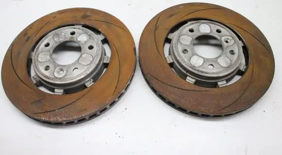 Aston Martin Vantage IV Rear brake disc