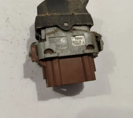 Renault Laguna II Electric window control switch 220507