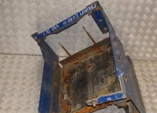 Renault Alaskan Battery bracket 