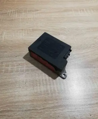Mercedes-Benz 190 W201 Airbag control unit/module 0285001050 0038200610
