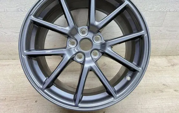 Tesla Model 3 R18 alloy rim 104426100A