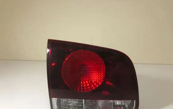 Volkswagen Touareg I Tailgate rear/tail lights 7L6945093
