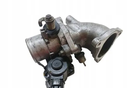 Toyota Corolla E110 Throttle valve
