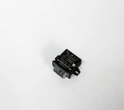 Audi A6 S6 C6 4F Light module LCM 8P0907357C