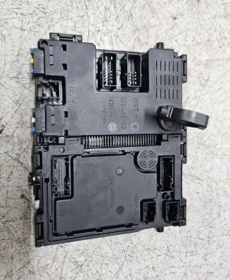 Peugeot 307 Comfort/convenience module S105872300G 962646088003