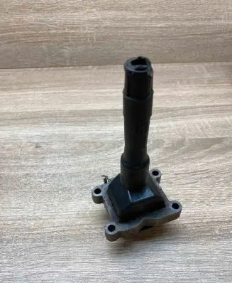 BMW 7 E38 High voltage ignition coil 1703359 11856