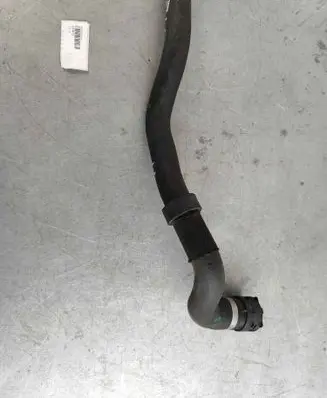 Engine coolant pipe/hose
