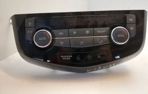 Nissan Qashqai Climate control unit 275004EA1A