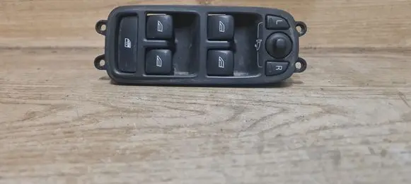 Volvo V60 Electric window control switch 31334346