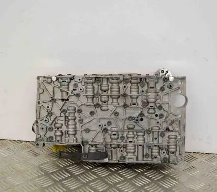 Mercedes-Benz CLK A208 C208 Transmission gearbox valve body R2202772101