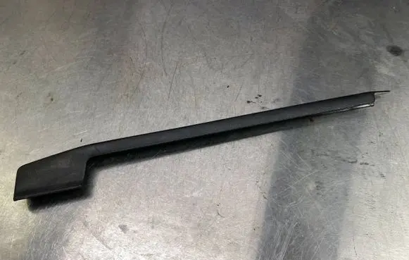 Volkswagen Golf II Front passenger seat rail trim 191881088A