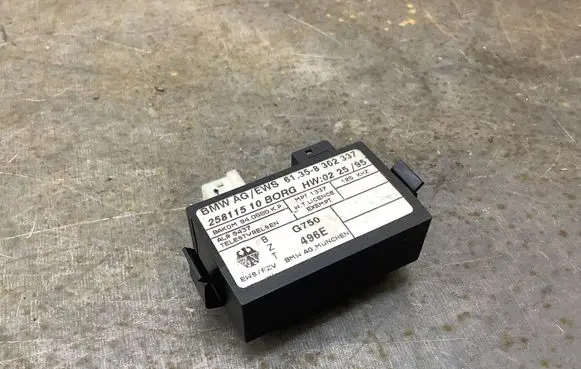 BMW 3 E36 Immobilizer control unit/module 61358362337 25811510