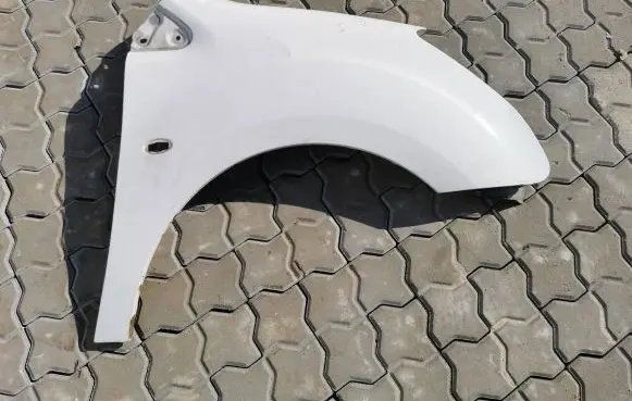 Peugeot Partner Fender