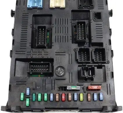 Citroen Berlingo Fuse module 9663510580 281197321A BSI2004H05