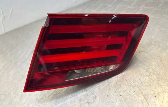BMW 5 F10 F11 Tailgate rear/tail lights 7203226