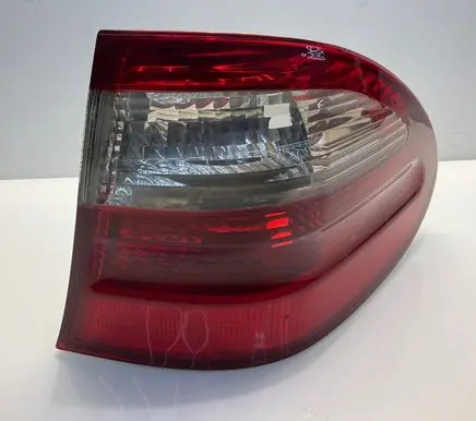 Mercedes-Benz E W211 Rear/tail lights 