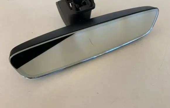 Audi Q7 4M Rear view mirror (interior) 8W0857511B