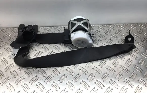 BMW 4 F32 F33 Front seatbelt 7265810 34097873C