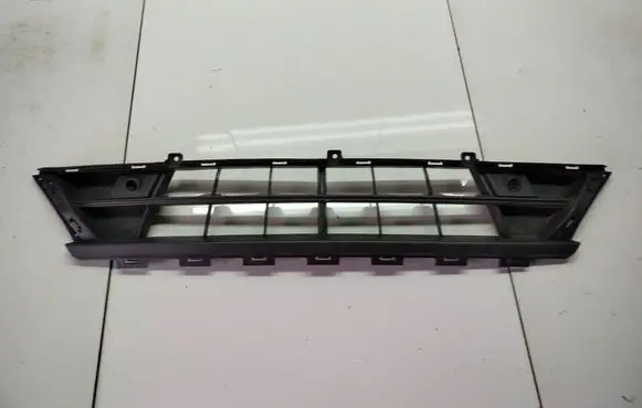 Front bumper lower grill