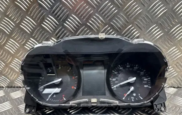Toyota Avensis T270 Speedometer (instrument cluster) 8380005W50
