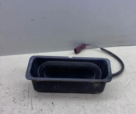 BMW 5 E60 E61 Tailgate opening switch 8168035