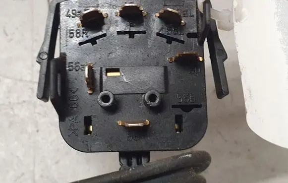 Opel Zafira A Indicator stalk 90560990 13142073 90560991
