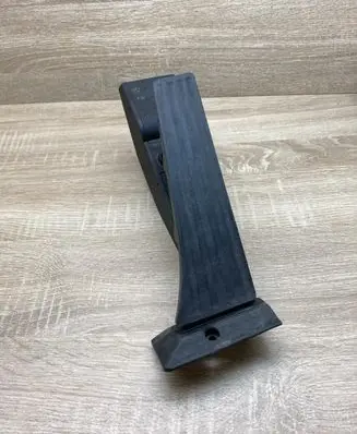 BMW 7 E65 E66 Accelerator throttle pedal 6766930 259160