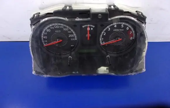 Nissan Note (E11) Speedometer (instrument cluster)