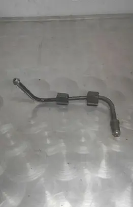 Fuel injector supply line/pipe