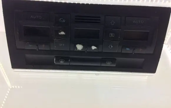 Audi A4 S4 B6 8E 8H Climate control unit 8E0820043AA