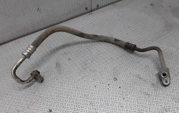 Toyota RAV 4 (XA20) Air conditioning (A/C) pipe/hose