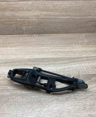 Front door exterior handle/bracket