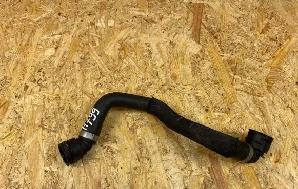 Mercedes-Benz C W205 Engine coolant pipe/hose A2055011301