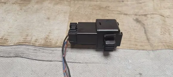 Subaru Legacy Other relay E13020301 020301