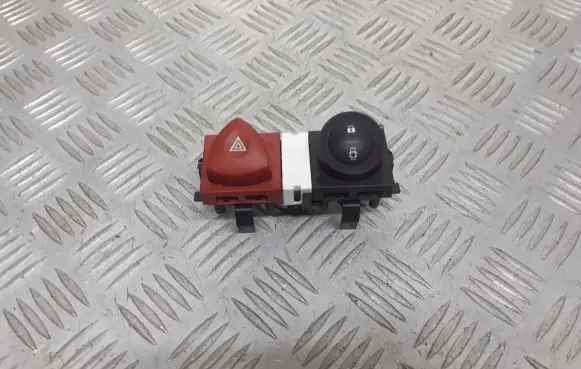 Renault Megane II Hazard light switch 8200095493