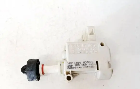 Audi Q7 4L Central locking motor 380959782a zsb380959782a