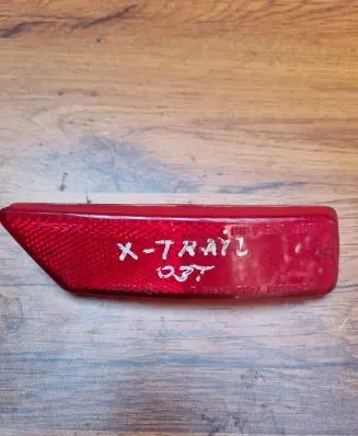 Nissan X-Trail T30 Rear tail light reflector 020007 7482