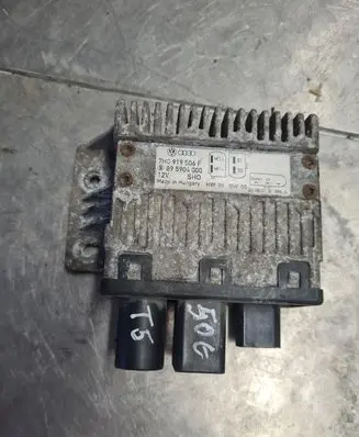 Volkswagen Transporter - Caravelle T5 Coolant fan relay 7H0919506F 895904000