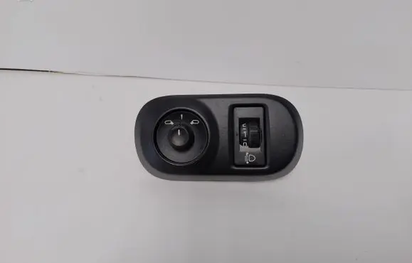 Citroen C4 Cactus Wing mirror switch 96673722ZD